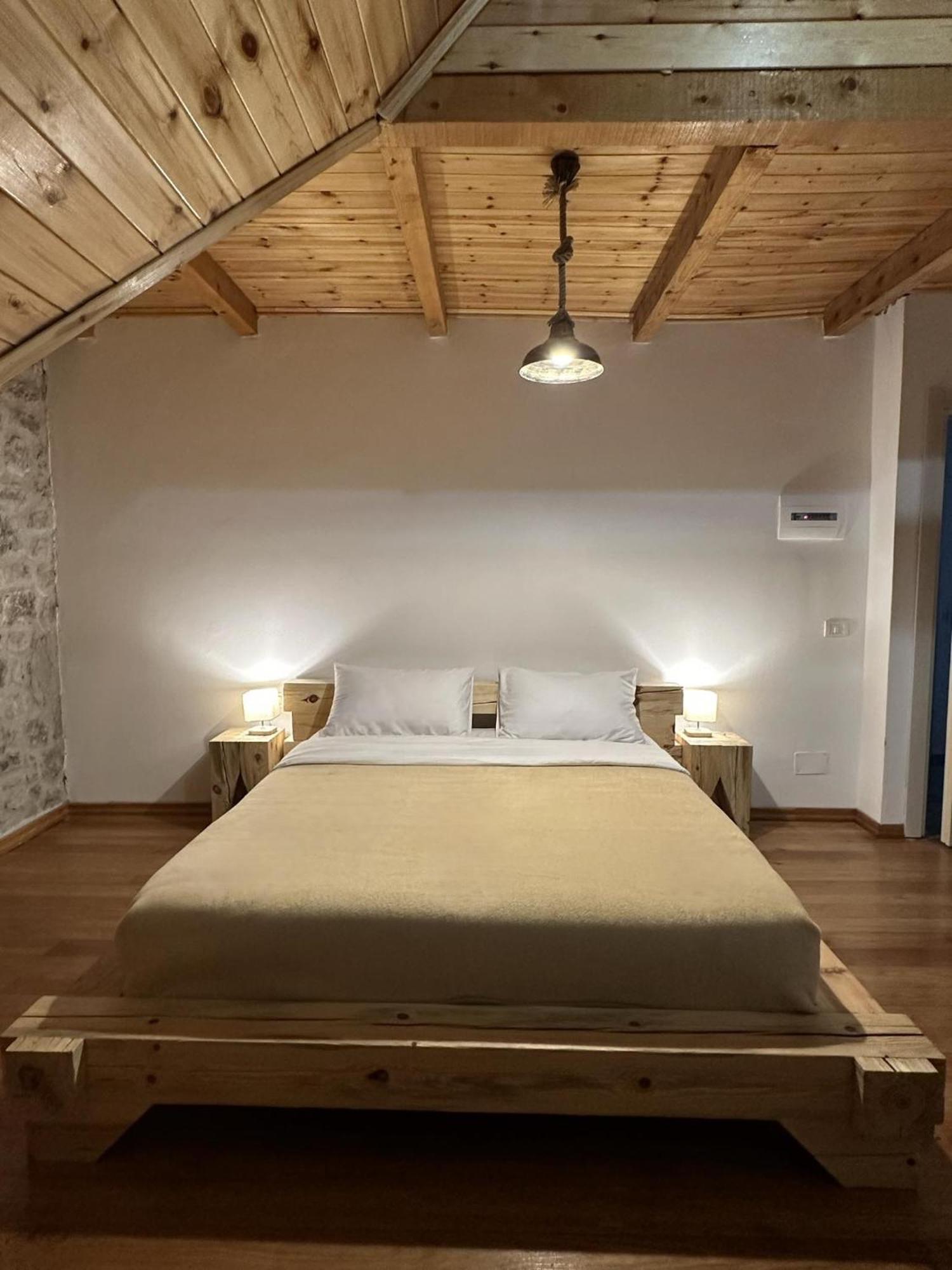 Valter & Drita'S Guesthouse Theth Exterior foto
