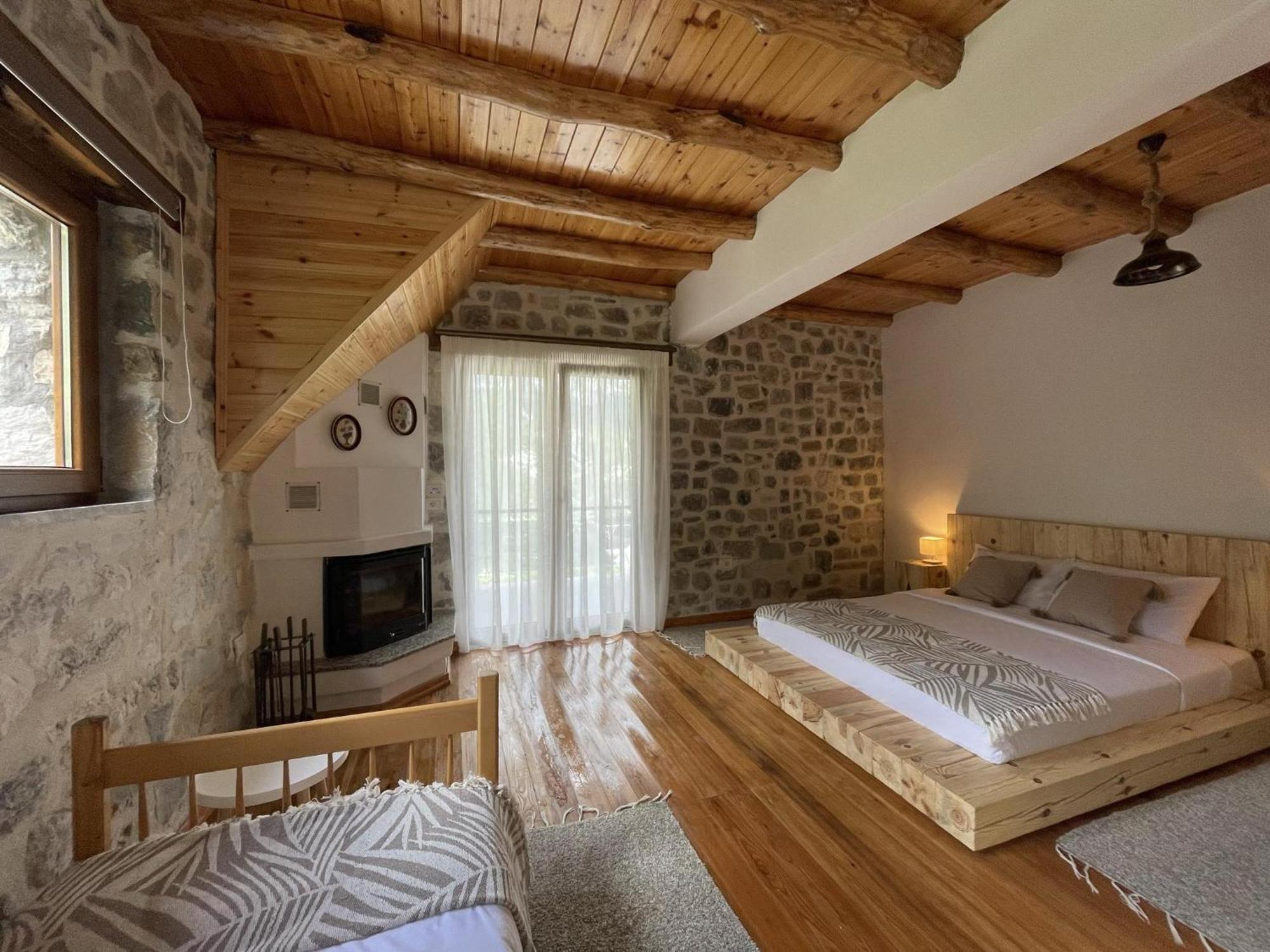 Valter & Drita'S Guesthouse Theth Exterior foto