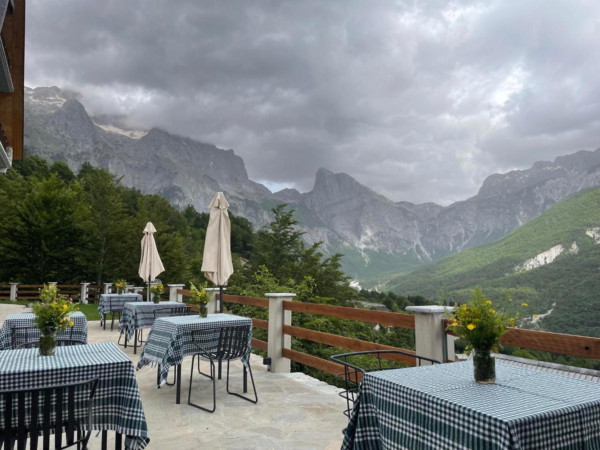 Valter & Drita'S Guesthouse Theth Exterior foto